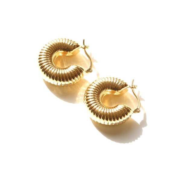 14K Gold Filled Chunky Hoop Earrings - Picture 2 of 5